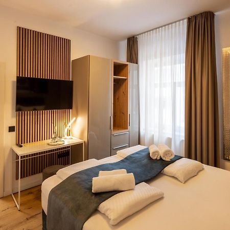 Hotel Schwanen Memmingen Esterno foto