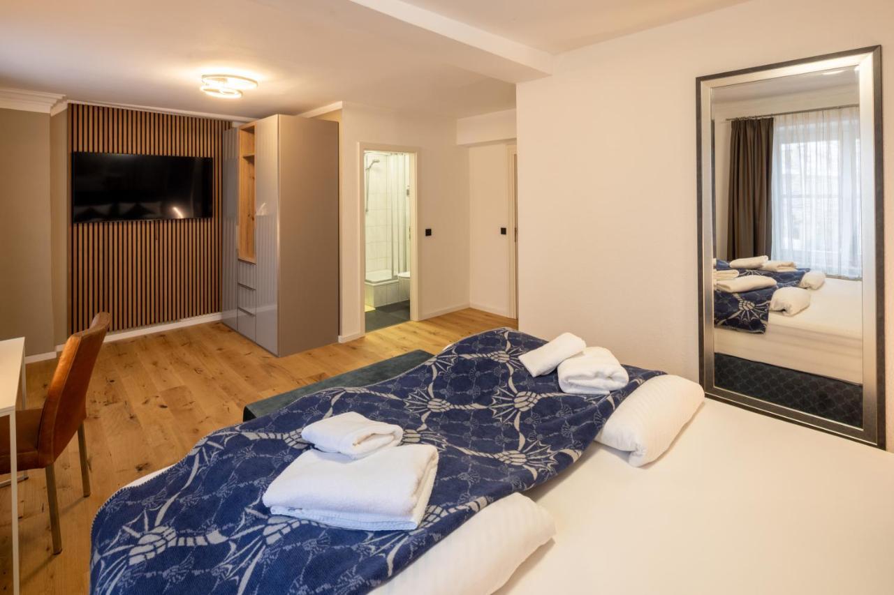 Hotel Schwanen Memmingen Esterno foto