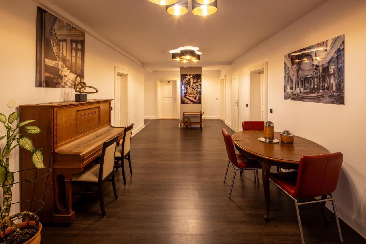 Hotel Schwanen Memmingen Esterno foto